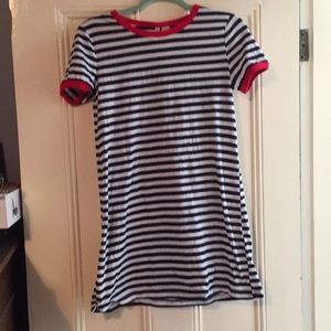 T-shirt dress